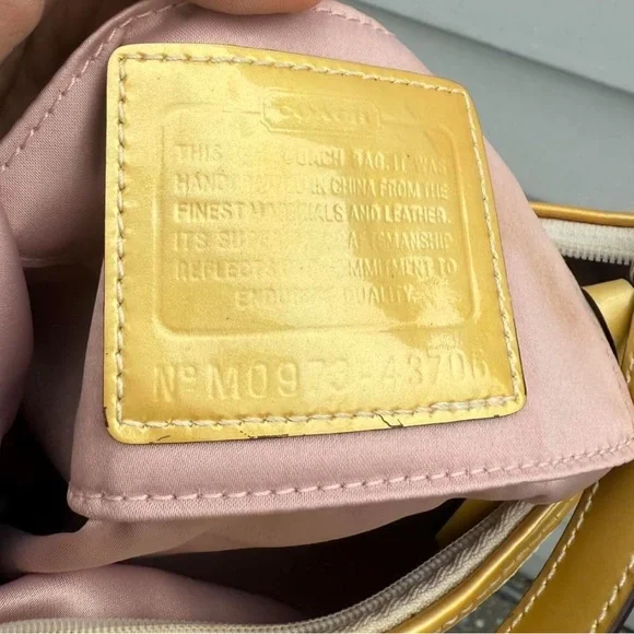 Vintage Coach Purse with matching wristlet | - Picture 8 of 16